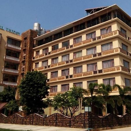 Hotel Thipaw Хзипо Экстерьер фото