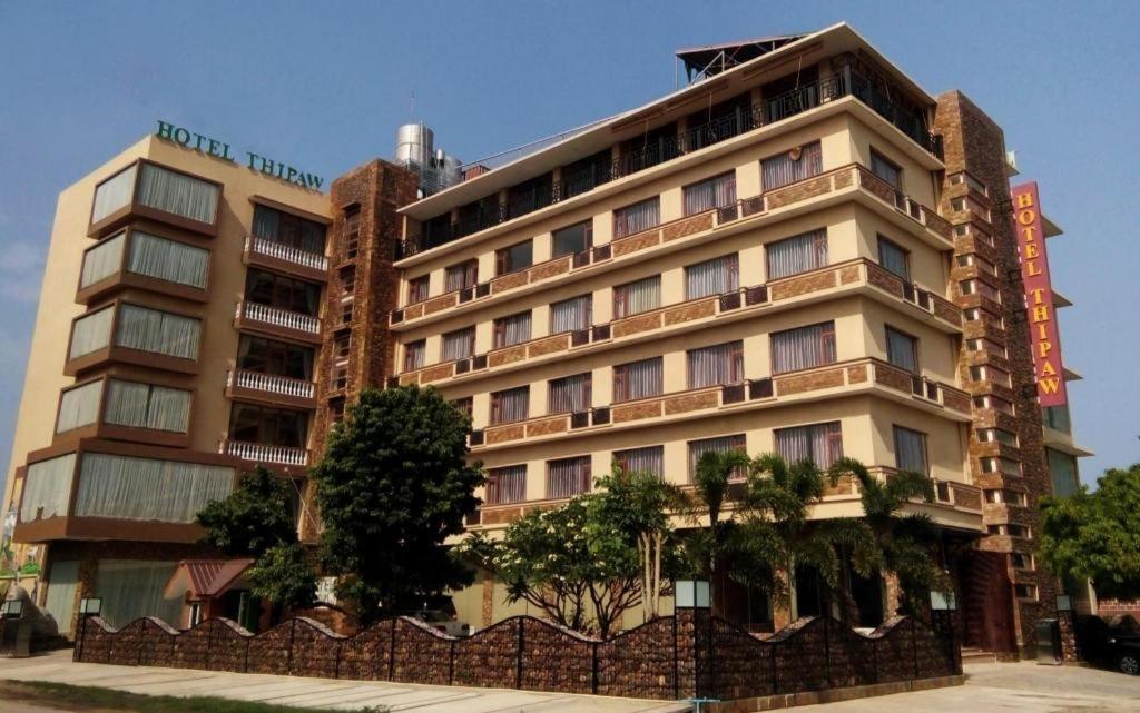 Hotel Thipaw Хзипо Экстерьер фото
