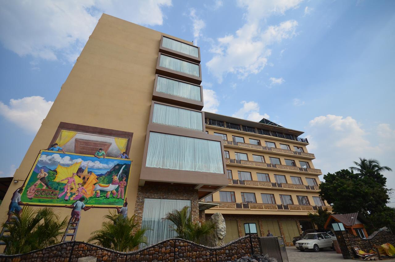 Hotel Thipaw Хзипо Экстерьер фото