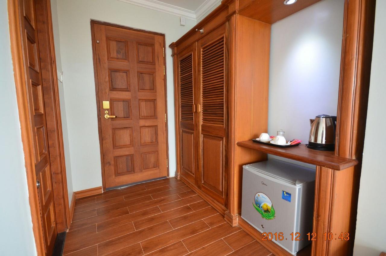 Hotel Thipaw Хзипо Экстерьер фото
